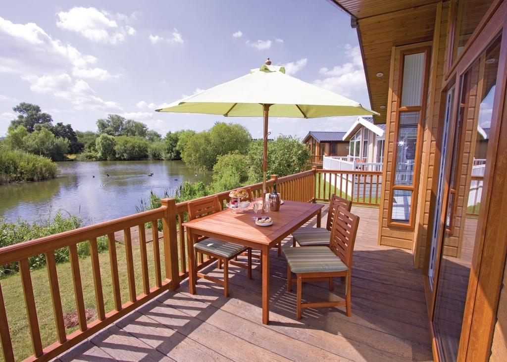 The Springs Lakeside Holiday Park Fladbury Szoba fotó